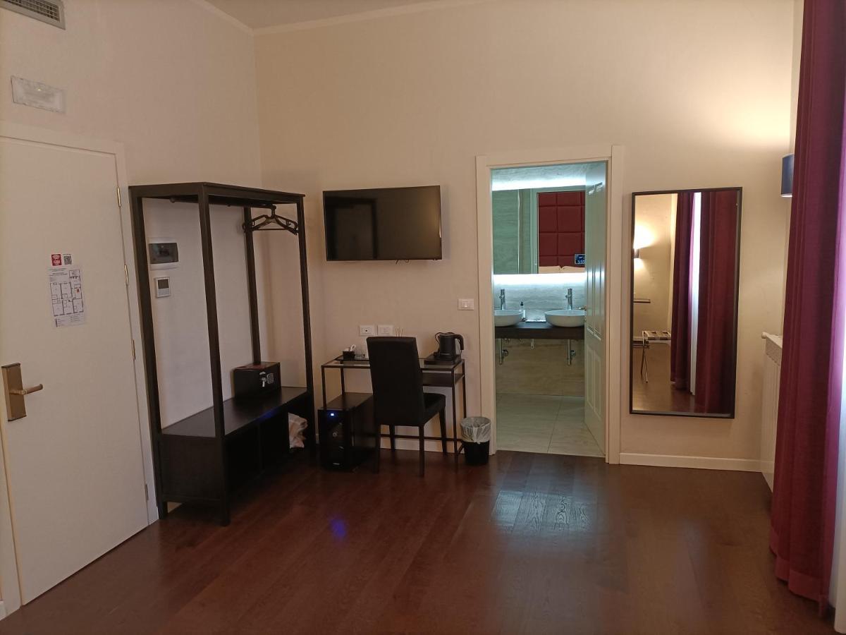 1Suite Firenze מראה חיצוני תמונה